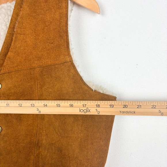 Vintage Men’s Suede Leather Sherpa Lined Vest Sz M - Picture 7 of 10